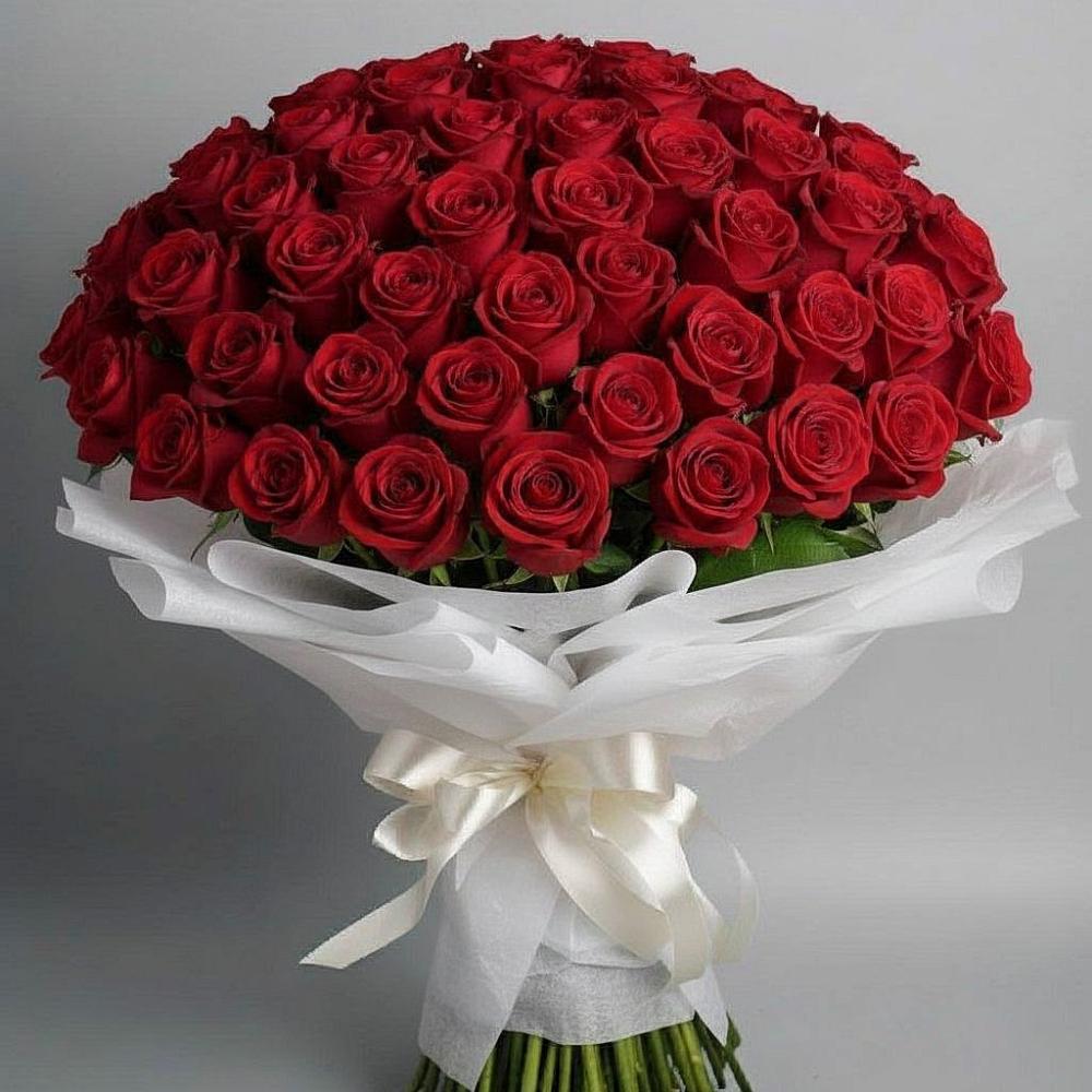 Букет 101 Красная роза Блэк Мэджик в Щемилово