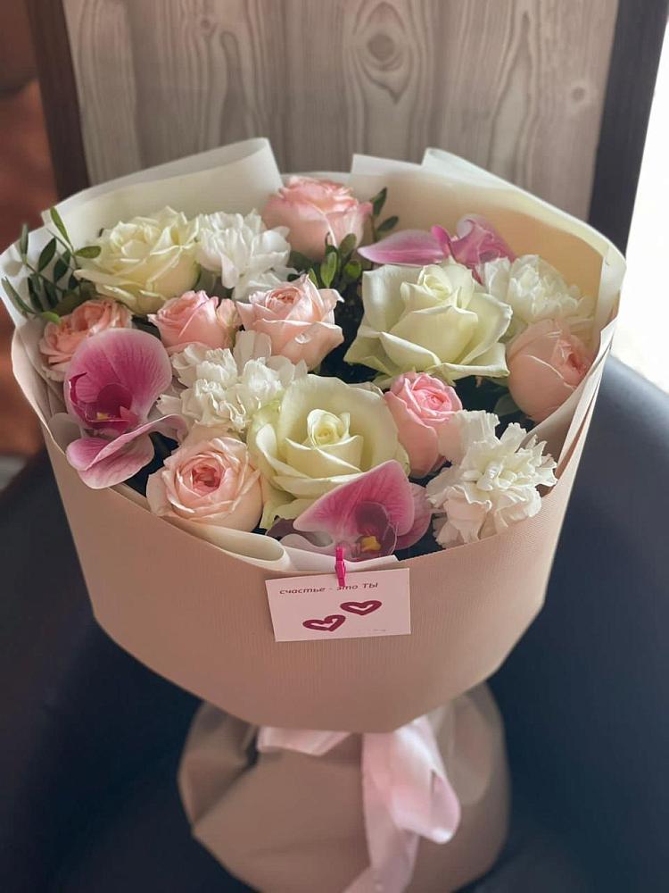 Букет цветов из: Орхидеи, Розы и Гвоздики в Щемилово