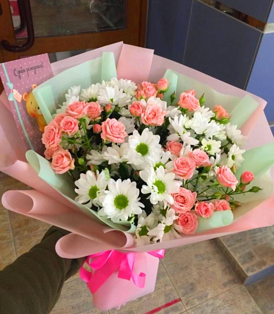 Букет цветов из: Розы и Хризантемы в Щемилово