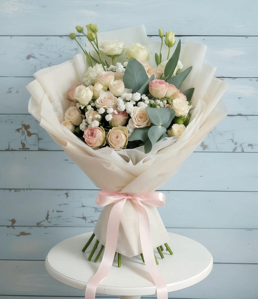 Букет цветов из: Розы и Лизиантусы в Щемилово