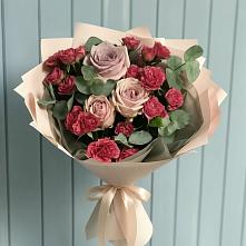 Букет цветов из:  Гвоздики и Розы в Щемилово