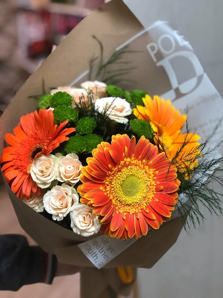 Букет цветов из: Герберы, Хризантемы и Розы в Щемилово