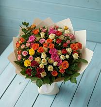 Букет Микс из разноцветных кустовых роз в Щемилово